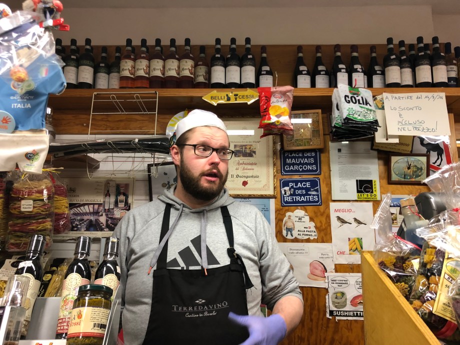 3932FFF6-A7E3-497C-9E1D-23330F8D2E45