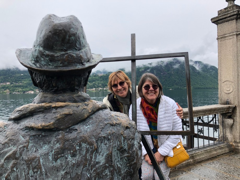 45560856-30C6-46E4-A292-BC02D068CBC2