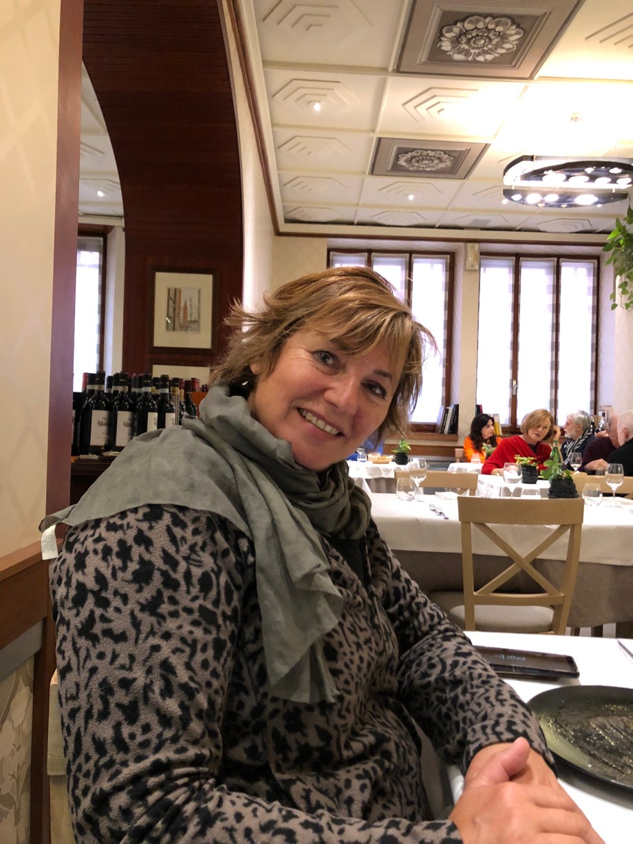 879309D1-C228-4DF2-B4FF-E3C026B15C2A