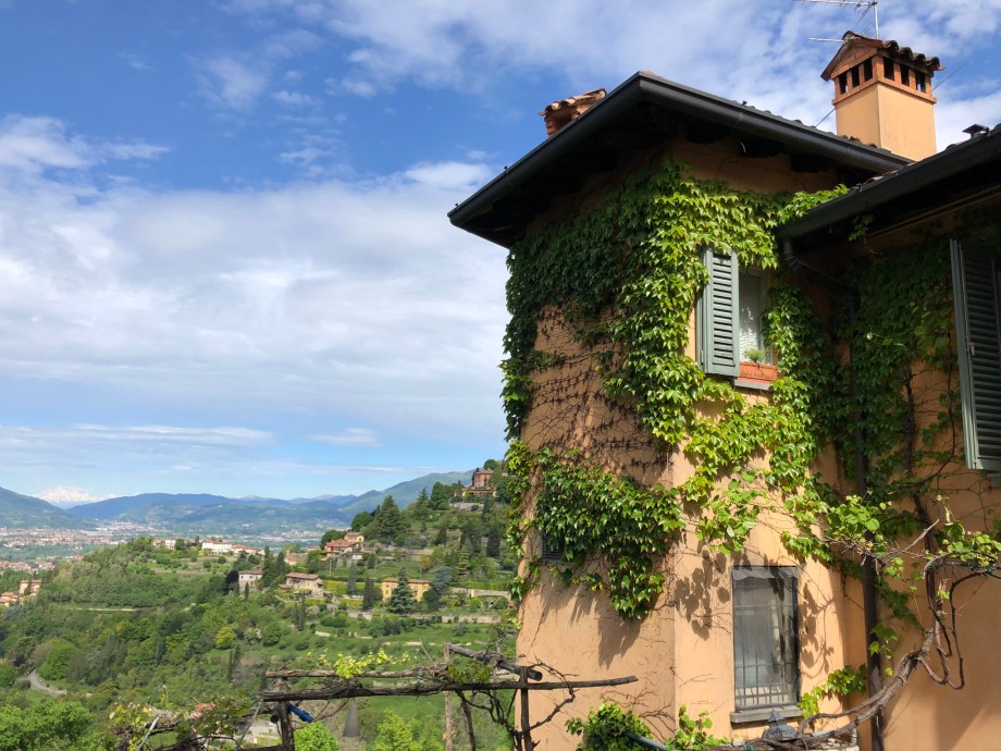 A60E7376-0432-41C7-A48A-CE041ABE38CB