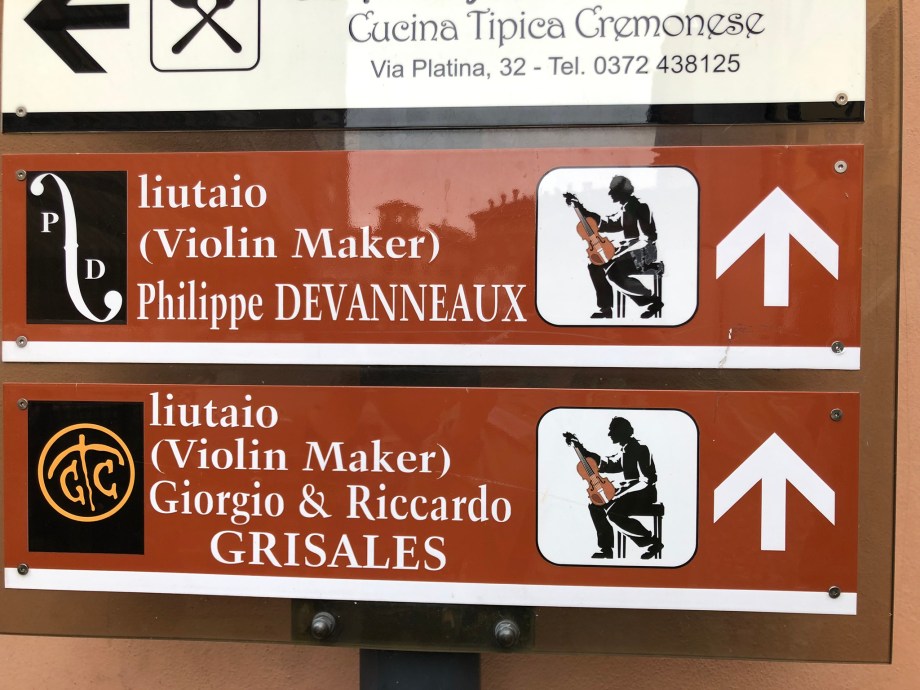 C1C5035D-68B6-47DA-A35F-16B1BA40FD44