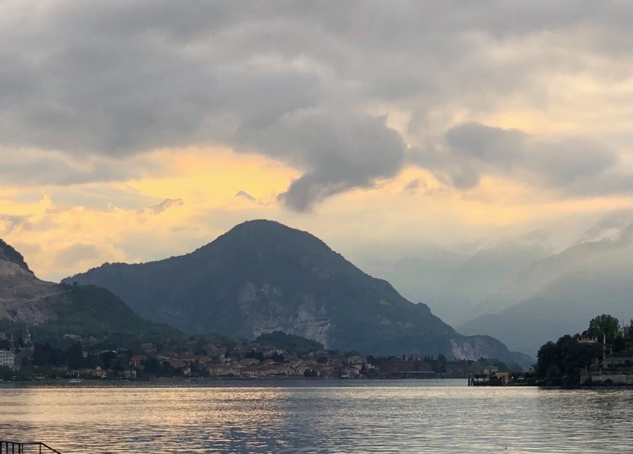 CCC551FF-4B2C-4BE6-BACB-602DE5AFD9E9