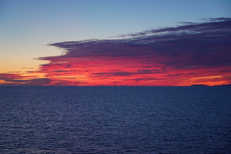 4B5A7319-2D62-44E1-A601-DF61A2EA6743