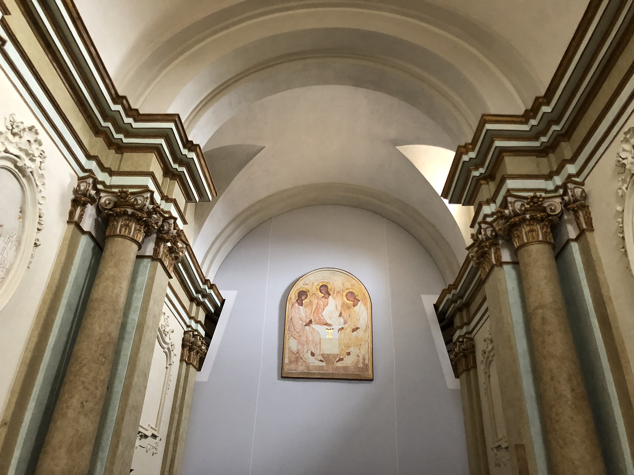 18667E09-6EBC-4C2E-8EDC-4EA0DC6E35C2