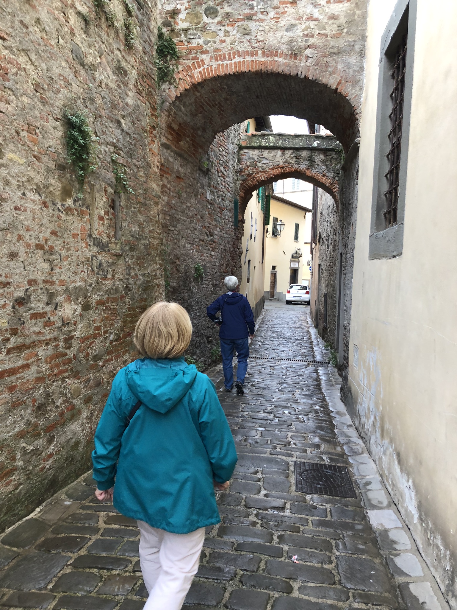 3B9794A8-ED53-4620-AED8-6B9543714F4C