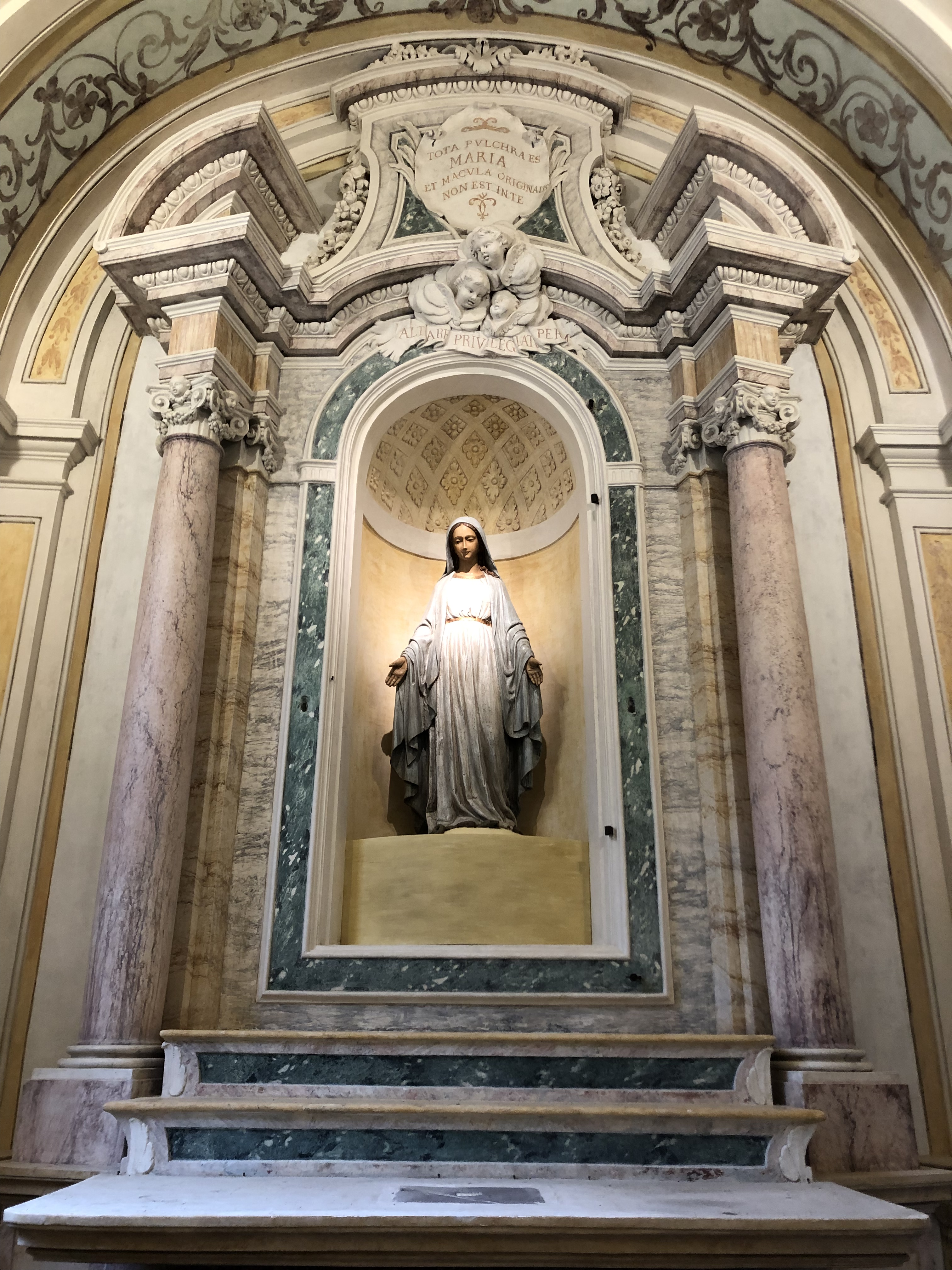 4758915F-D9B8-4528-B2FC-4A6C0359BDB3