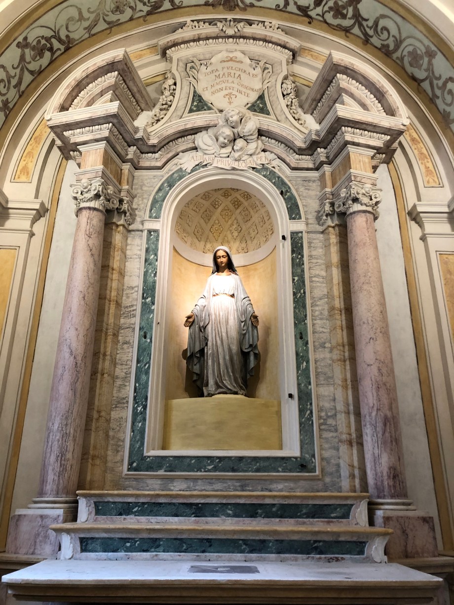 4758915F-D9B8-4528-B2FC-4A6C0359BDB3