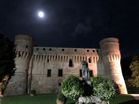 C4A762CE-3706-4709-B576-62475BE62B21